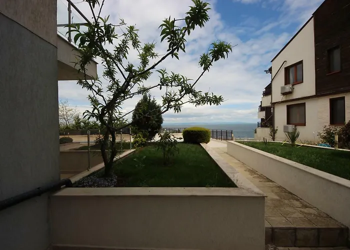 公寓式酒店 Menada Apolon