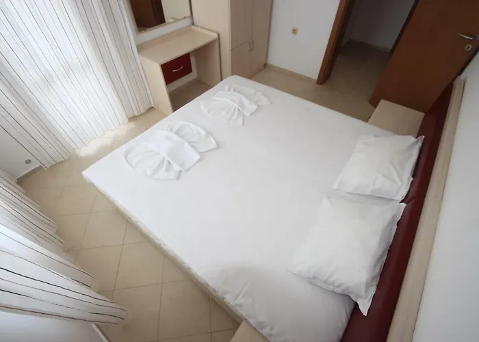 Hotel de apartamente Menada Apolon