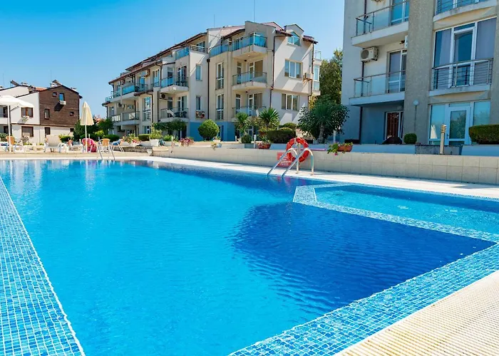 Menada Apolon Созопол